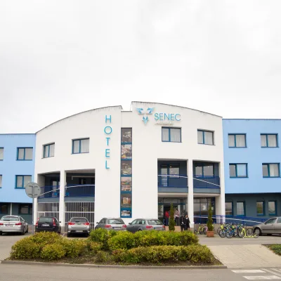 ZSE Hotel SENEC****