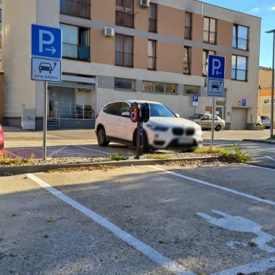 ZSE SC Senec Jesenskeho Juh AC WB