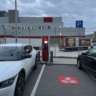 ZSE IL Kaufland Ilava Log. Centrum