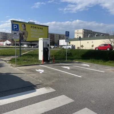 GreenWay Tesco Topoľčany MDC